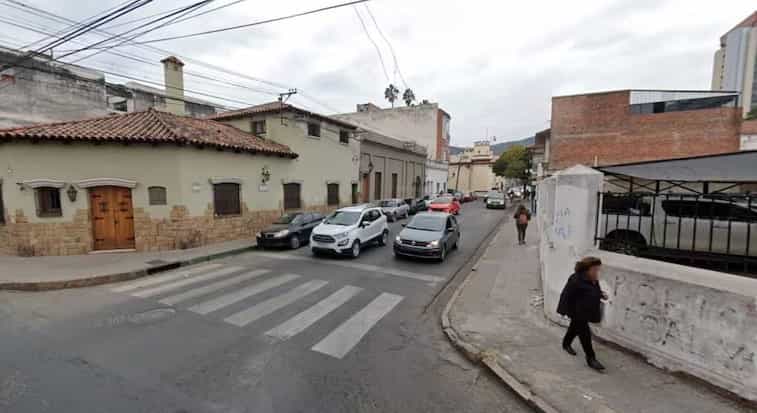 Una adolescente de 16 años fue golpeada por una patota tras negarse a ser la pareja de una de las agresoras