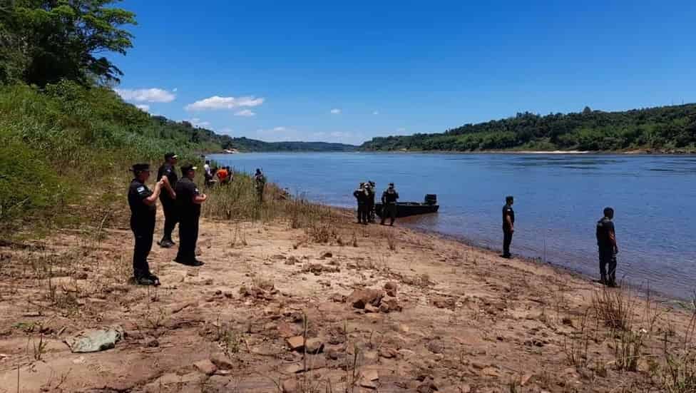Un hombre se arrojó al arroyo para salvar a su hijo en Puerto Iguazú y ambos están desaparecidos