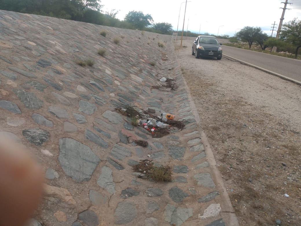 NOS TAPA LA BASURA EN ANDALGALA