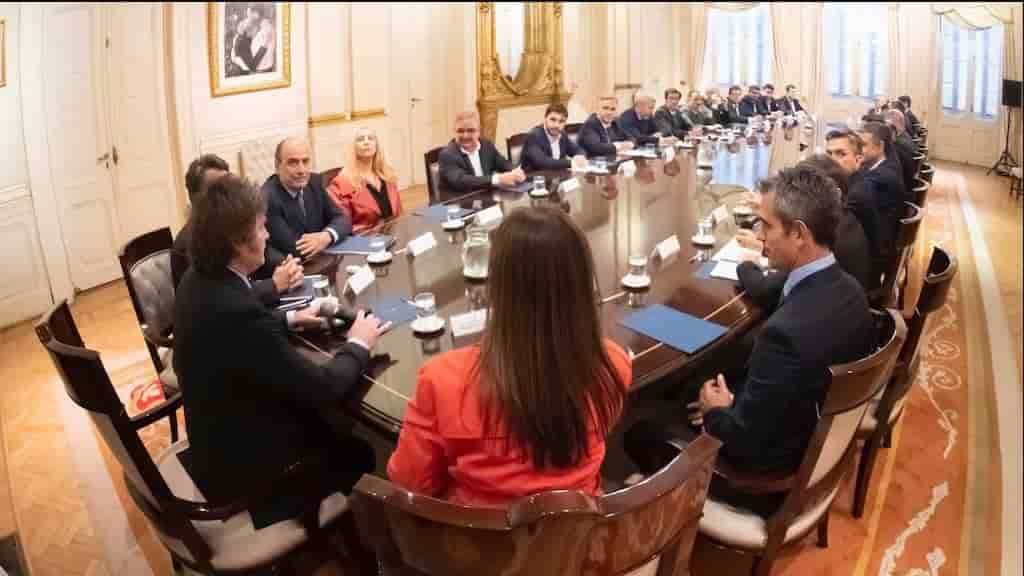 La Rosada tensa la negociación con los gobernadores y se prepara para una nueva prórroga del Presupuesto 2023