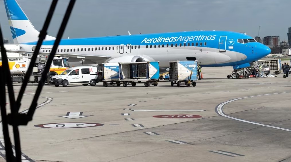 Los motivos por los que el Gobierno decidió no tratar la privatización de Aerolíneas en extraordinarias